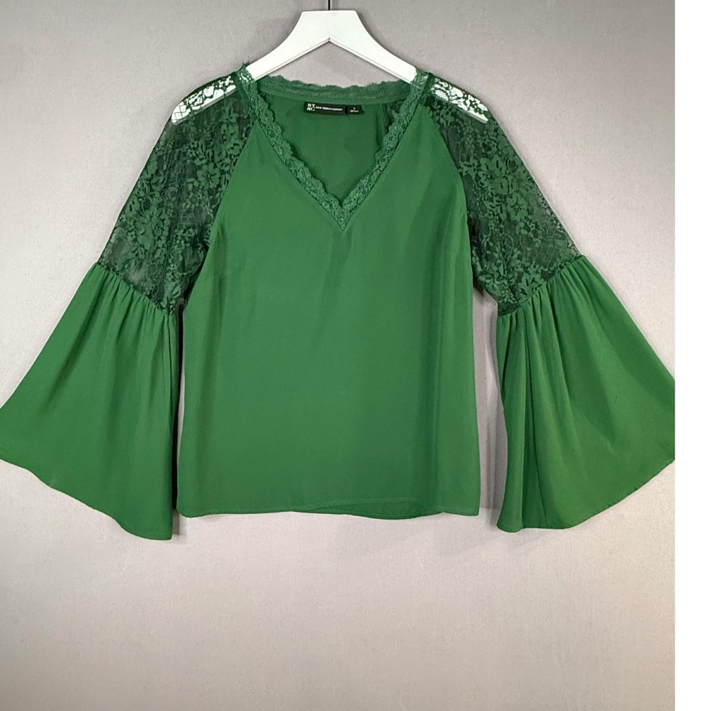 New York & Co Top Womens S Green Lace Bell Sleeve V-Neck Y2K Whimisgoth Holiday